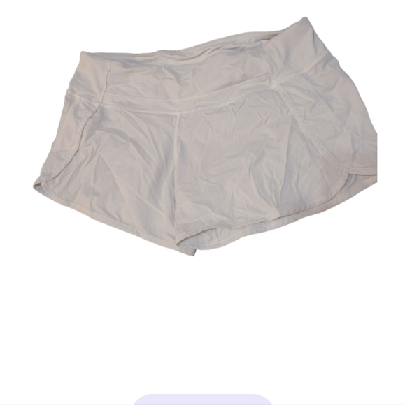 Lululemon shorts size 8 EUC - Picture 3 of 6